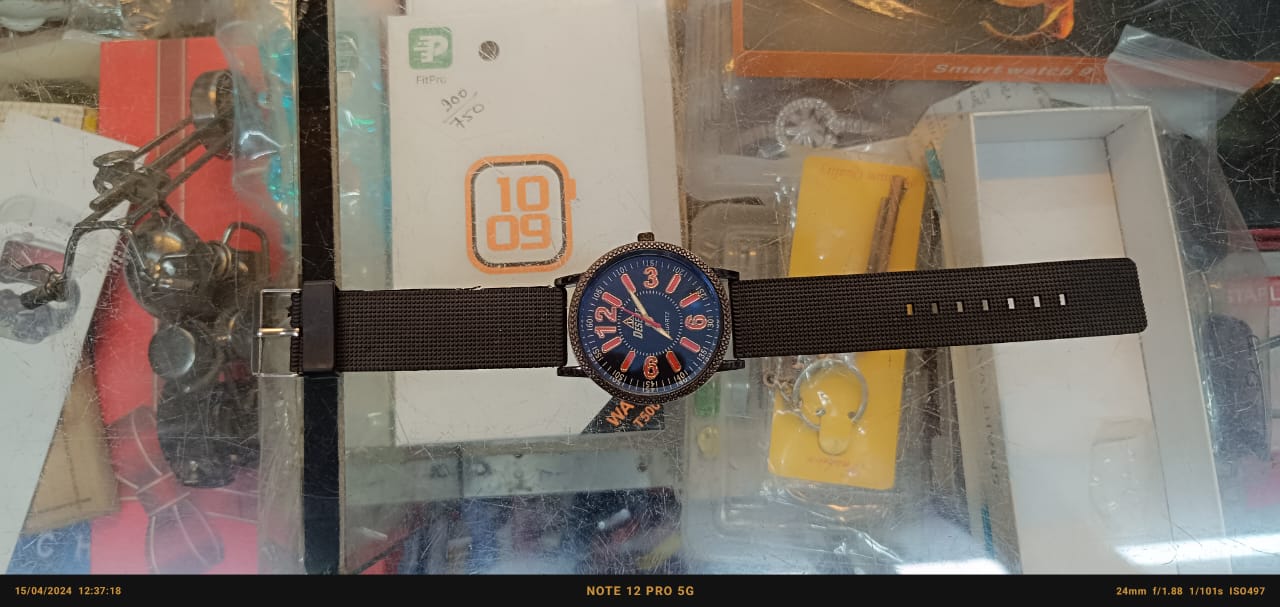 Stealth Quartz: Black Rubber Strap Edition